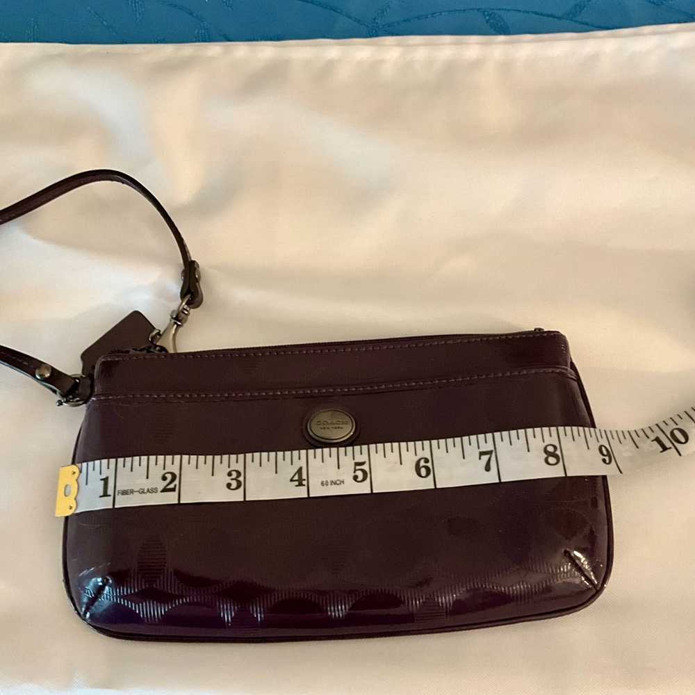 COACH Deep Purple Patent Leather Wristlet / Clutch Y2K Excellent Condition - Picture 7 of 8